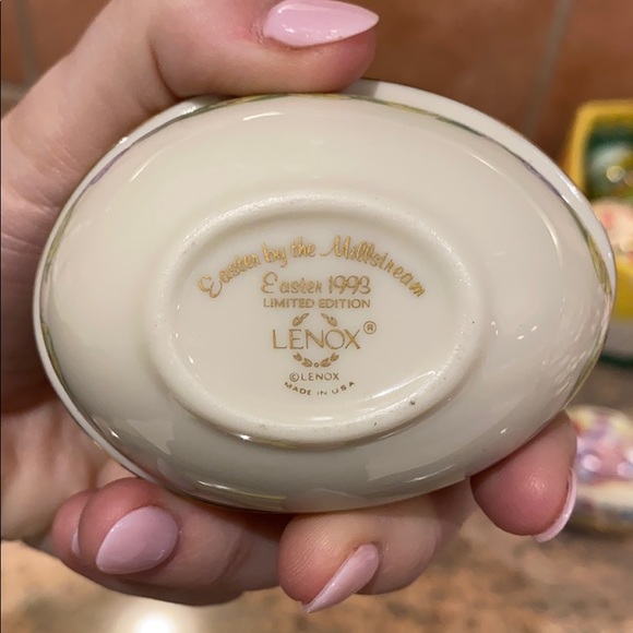 Lenox Victorian Easter Egg Trinket Boxes - 5pcs - Picture 11 of 16